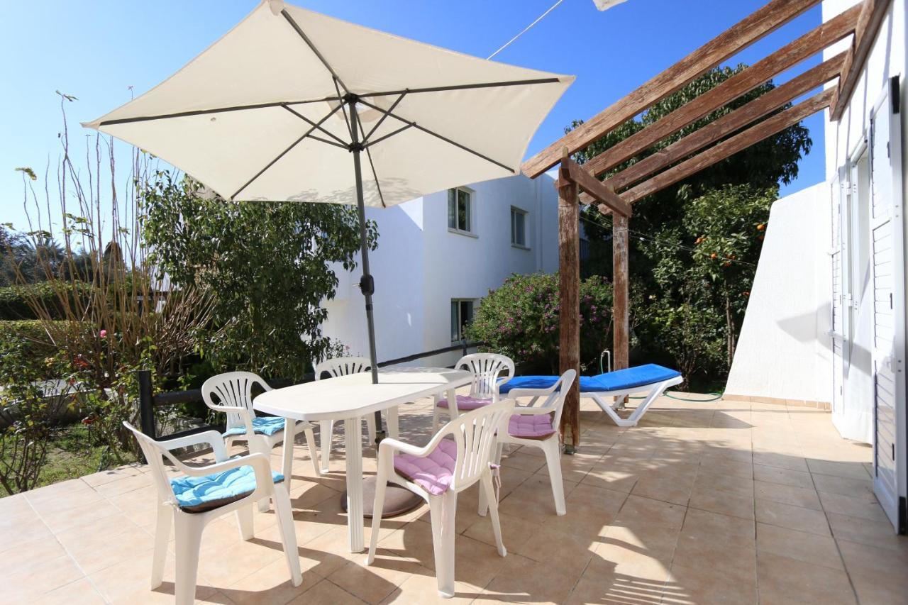 Paphos Gardens Apartment Exterior photo